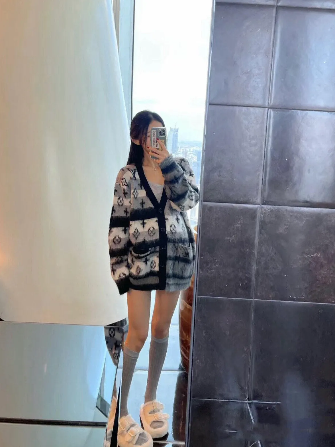 Louis Vuitton/